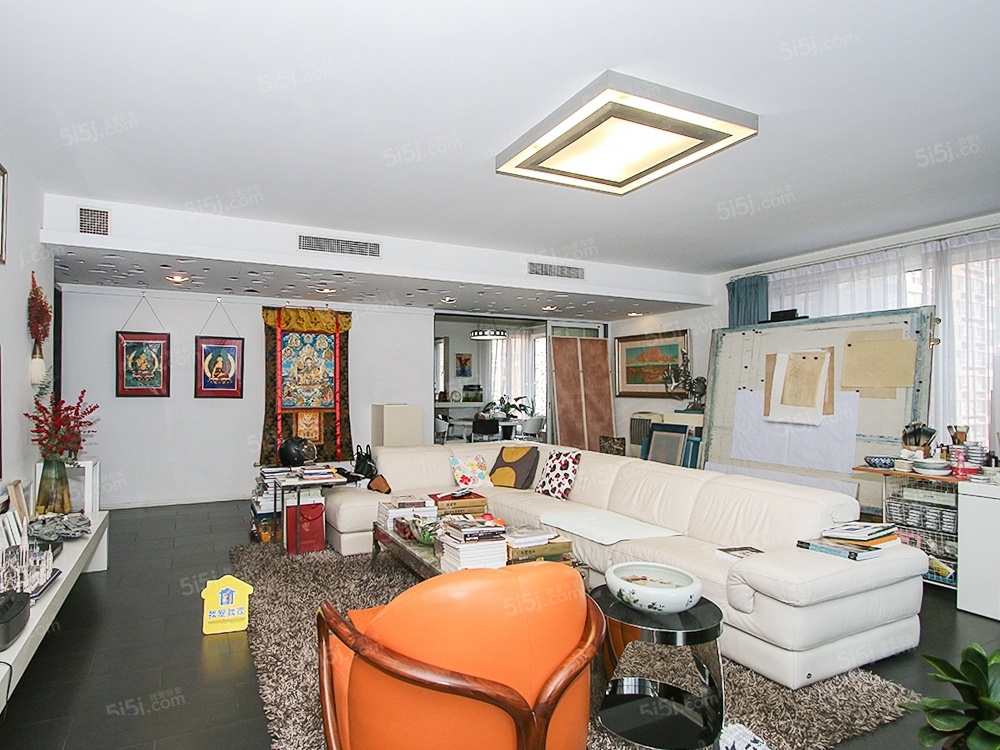 北京我爱我家融科近300平米五居室，大面宽，采光充足，楼管贴心服务