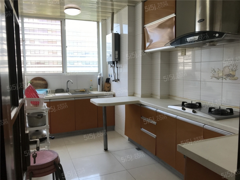 锦绣东苑 3室2厅1卫 锦绣东苑 3室2厅1卫