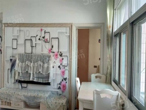 戚大街小区 3室2厅1卫 戚大街小区 3室2厅1卫