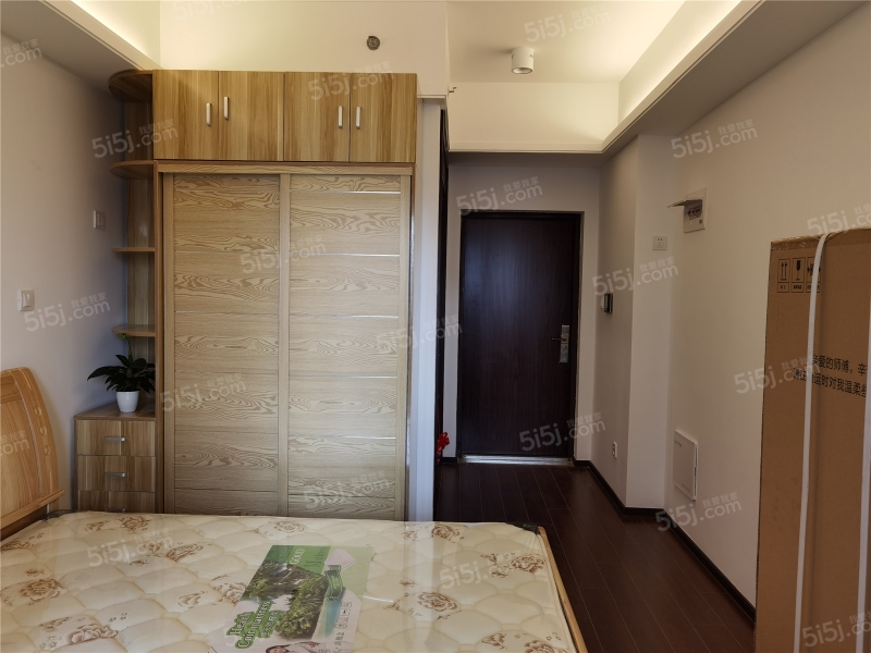 朗诗绿郡 1室0厅1卫