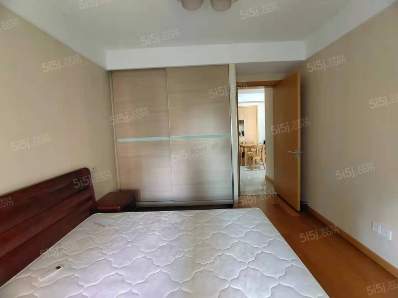 新城香溢紫郡 2室1厅1卫 新城香溢紫郡 2室1厅1卫