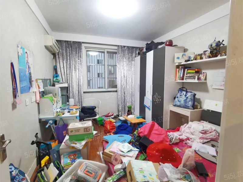 泰山三村 2室2厅1卫