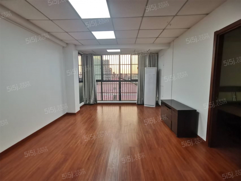 中意宝第 2室 2厅 1卫