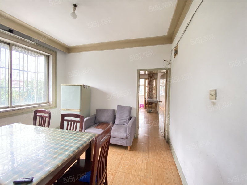 巢丰苑 2室1厅1卫