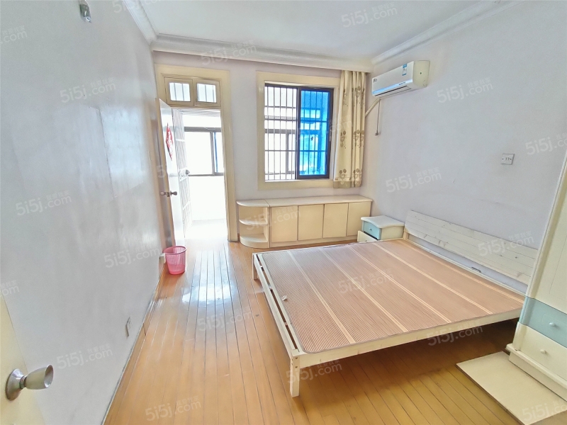 清潭六村 2室2厅1卫